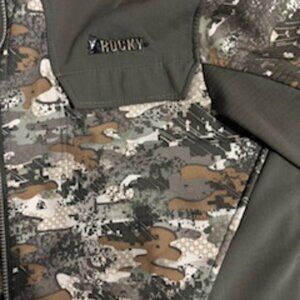 Rocky men's camo lightweight coat Medium